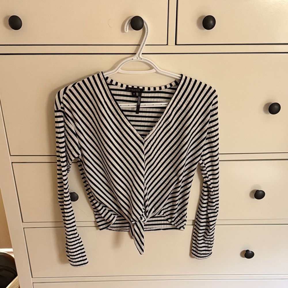 Dynamite Black and White Striped Long Sleeve Top